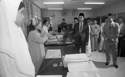 TG04_22012015_SULTAN_RASMI