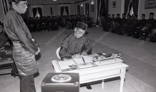 SULTAN MAHMUD