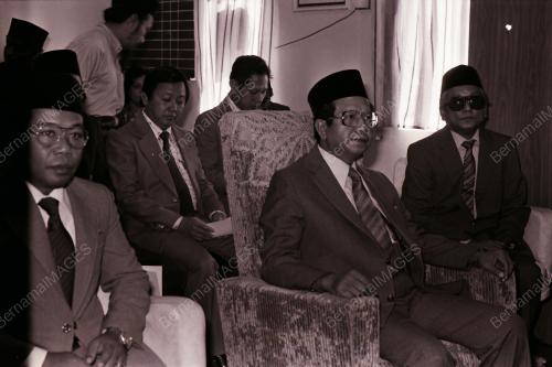 SULTAN MAHMUD AL-MUKTAFI BILLAH SHAH