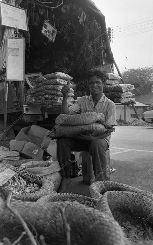 TG05_12012015_PERUBATAN_TRADISIONAL