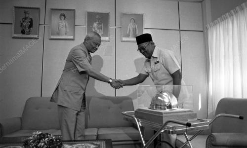 TG05_13032015_AGONG_LAWAT