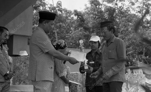 TG05_22012015_PERHIMPUNAN
