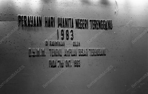 TG05_29012015_HARI_WANITA