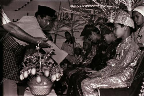 MAJLIS BARKHATAN BERAMAI-RAMAI