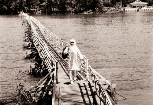 JAMBATANG TERAPUNG