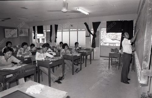 PUSAT PERIKANAN LAUT