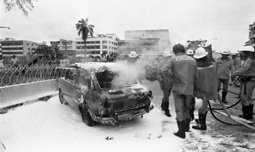 TG06_24062019_KERETA_TERBAKAR