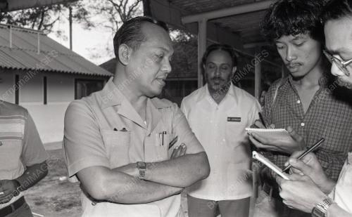 WAN MOKHTAR AHMAD