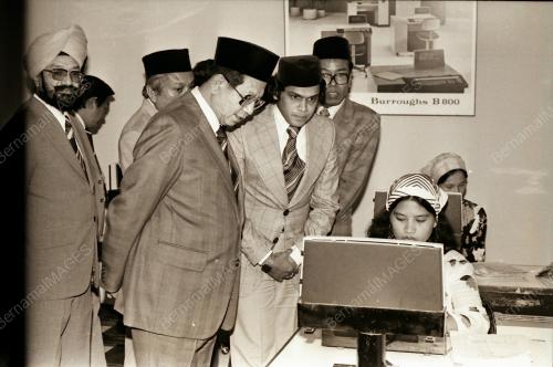 SULTAN TERENGGANU