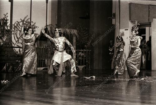 TARIAN KEBUDAYAAN TERENGGANU