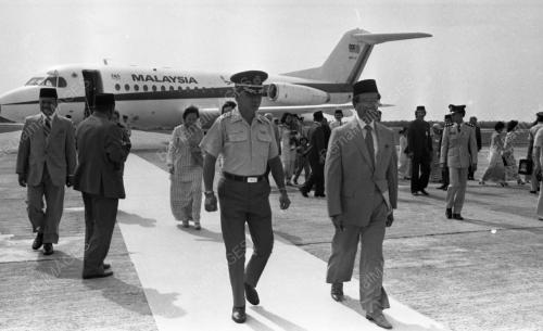 TG07_25092015_KETIBAAN_AGONG