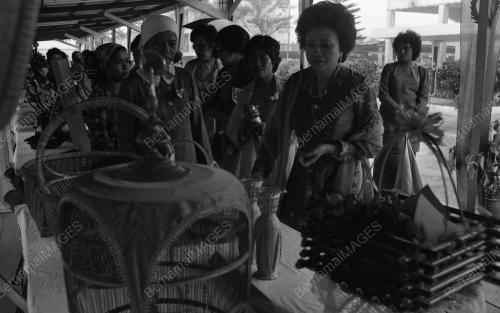 TG07_29012015_HARI_WANITA