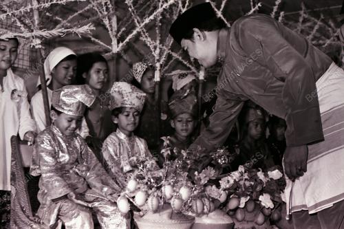 MAJLIS BARKHATAN BERAMAI-RAMAI