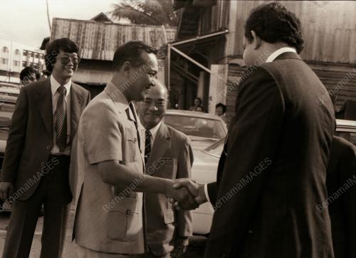 WAN MOKHTAR AHMAD