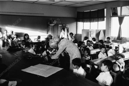 SEKOLAH