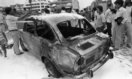TG08_24062019_KERETA_TERBAKAR