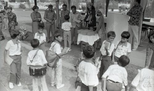 TG09_13012015_ANAK_ANGKAT