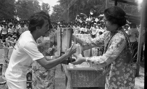 PERLUMBAAN JALAN KAKI KESUMIN
