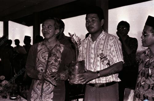 DATUK DR MOHD YUSOF NOOR (MENTERI JABATAN PERDANA MENTERI)