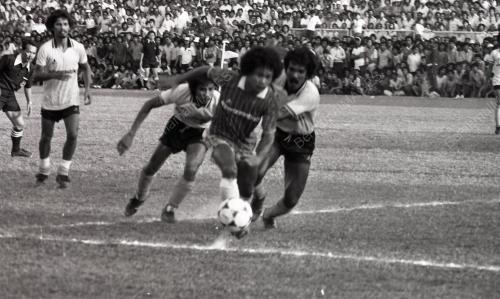 BOLA SEPAK PIALA MALAYSIA