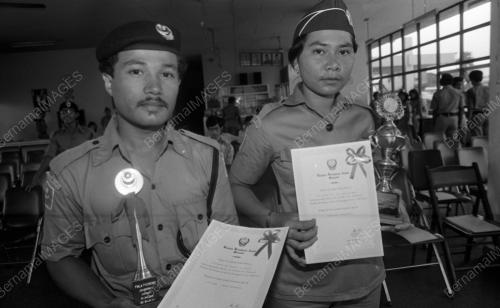TG10_05022015_PERTAHANAN_AWAM