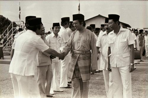 DATUK SERI DR. MAHATHIR BIN MOHAMAD