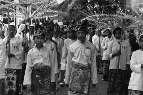 MAJLIS BERKHATAN