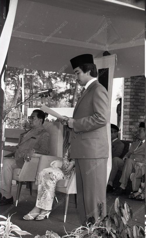 SULTAN MAHMUD