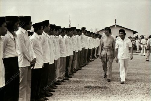 DATUK SERI DR. MAHATHIR BIN MOHAMAD