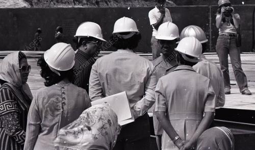 TAPAK PERINDUSTRIAN PETROLIUM