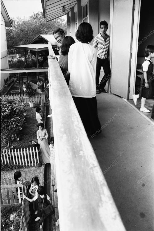SEKOLAH