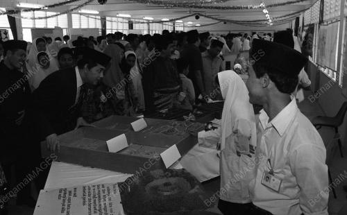 TG11_29012015_KOLEJ_UGAMA