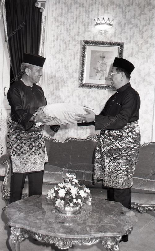 TG12_09012015_SULTAN_SULTANJOHOR