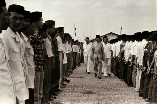 DATUK SERI DR. MAHATHIR BIN MOHAMAD