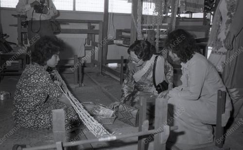 TG13_08012015_HASMAH_SONGKET_KRAFTANGAN