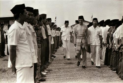 DATUK SERI DR. MAHATHIR BIN MOHAMAD