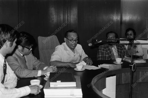 WAN MOKHTAR AHMAD