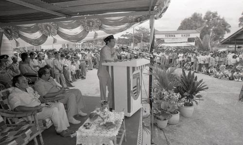SEKOLAH