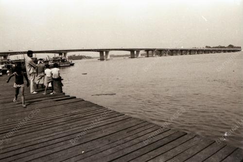 JAMBATAN SUNGAI TERENGGANU MULA DIBUKA