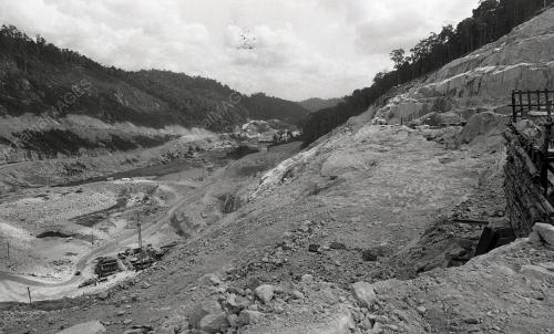 TG16_09012015_EMPANGAN_KENYIR