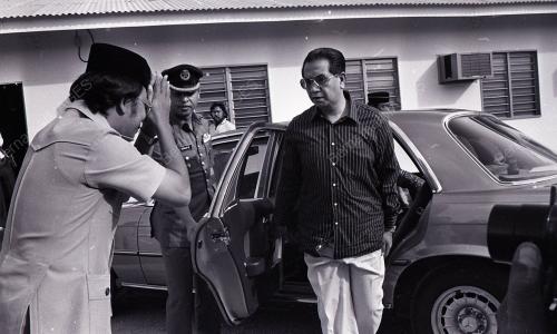 TAPAK PERINDUSTRIAN PETROLIUM