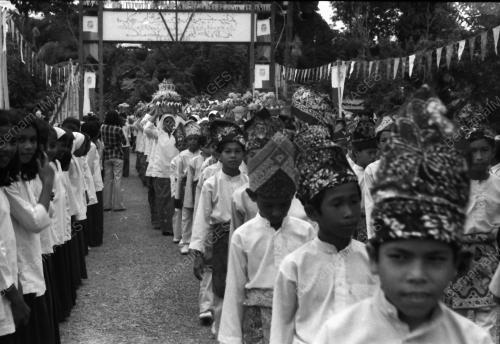MAJLIS BERKHATAN