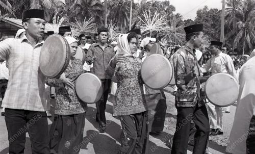 MAJLIS BERKHATAN DAN BERTINDIK