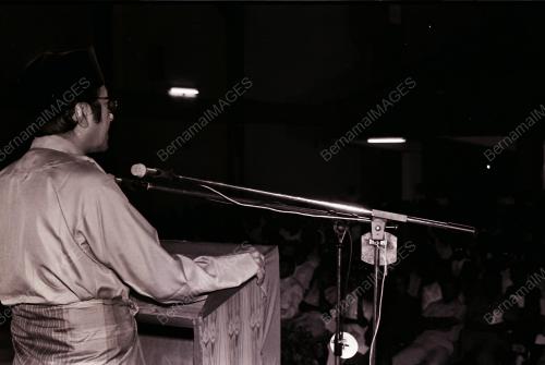 DATUK SERI DR. MAHATHIR BIN MOHAMAD