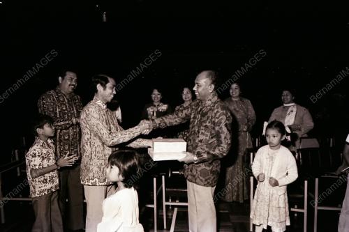 TG17_22111980_PESTA_SENI