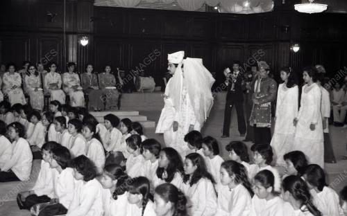 ISTIADAT BERSIRAM DAN SANTAP