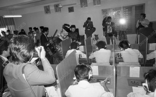 TG18_19032015_AGONG_KOLEJ