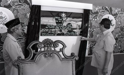 TG22_13012015_SULTAN_JANAELEKTRIK