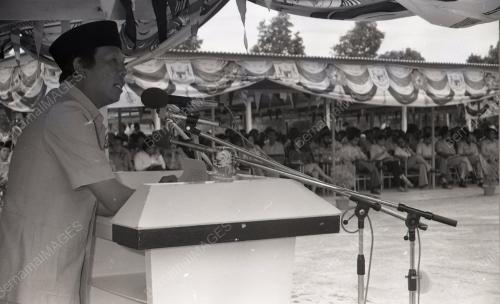 SEKOLAH