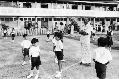 SEKOLAH
